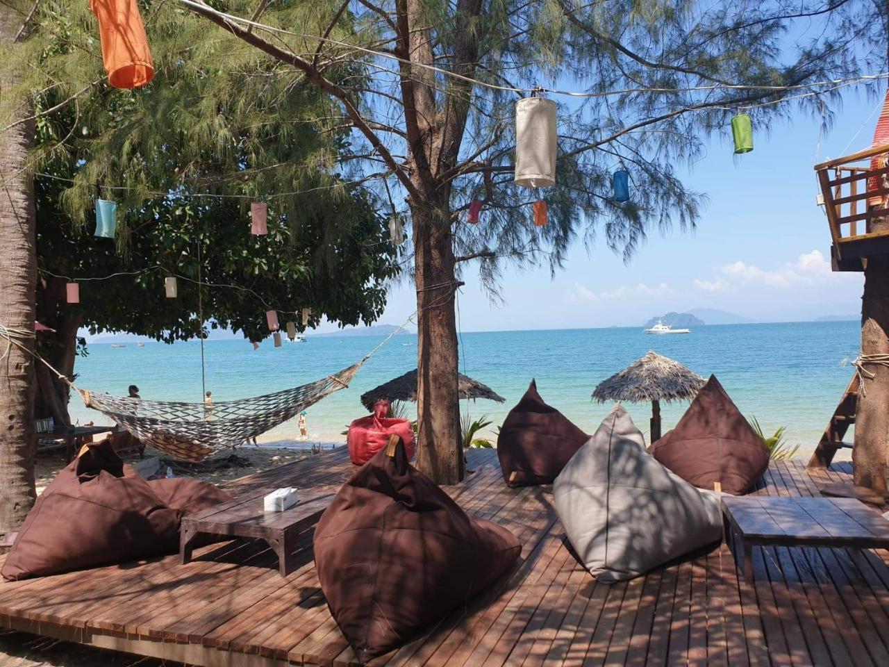 Sabai Sabai Beach Bungalows Koh Phayam Exterior photo